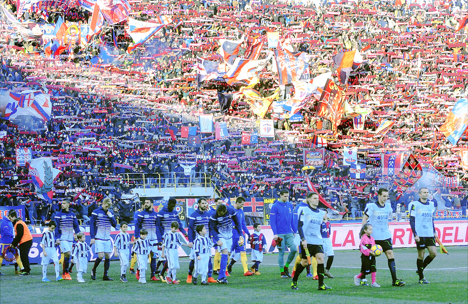 罗马不敌十人桑普多利亚,马约尔进球 罗马不敌十人桑普多利亚,马约尔进球